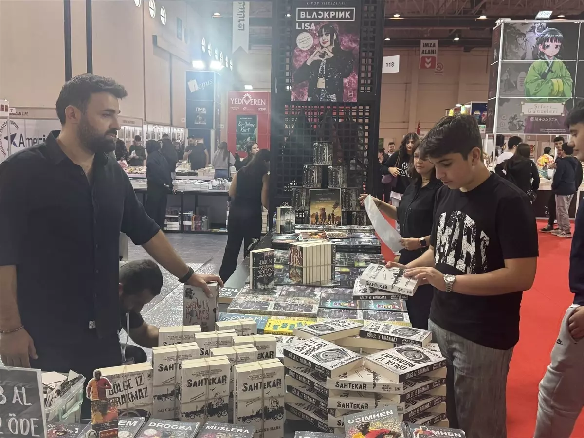 karadeniz kitap fuari samsunda basladi nh5GOkeB