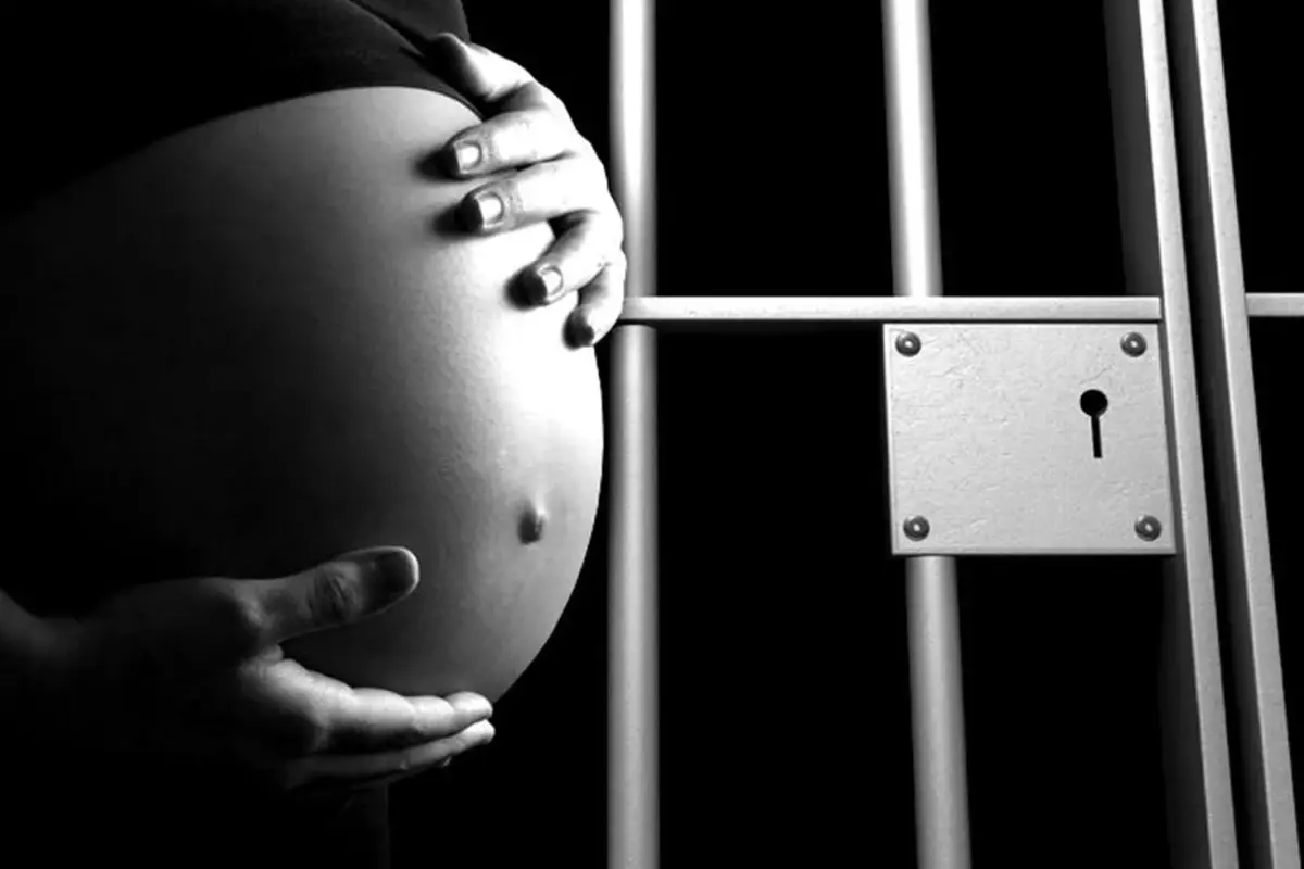 akilalmaz olay tek kisilik hucrede tutulan kadin mahkum hamile kaldi cYcK1ca7.jpg