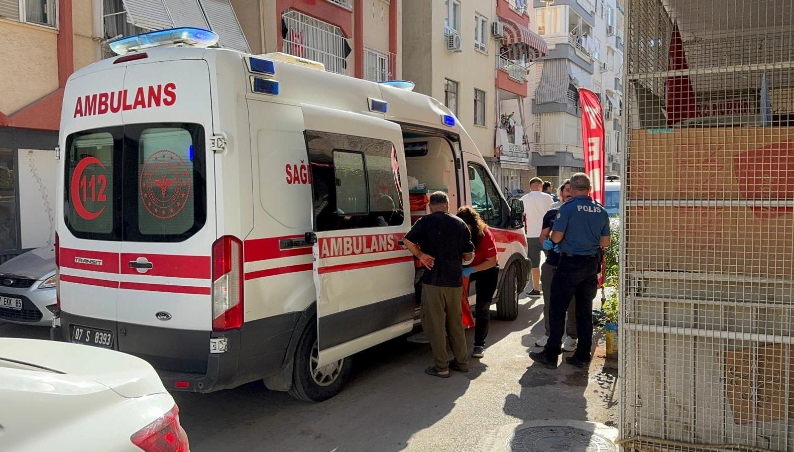 antalyadakomsu kavgasi kanli bitti nq3XAgkg