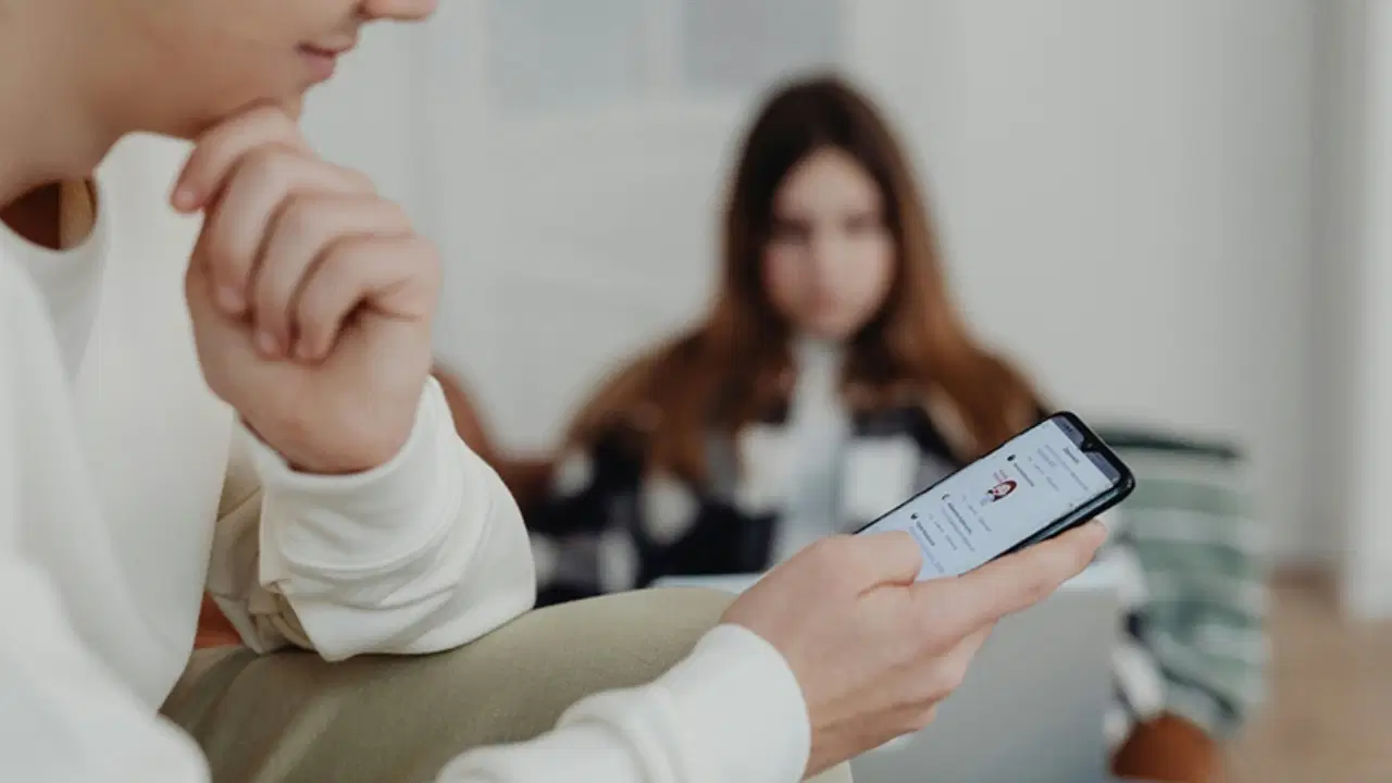 uzmanlar uyariyor dijital bagimlilik halk sagligi sorununa donusuyor vw1srhWt.jpg