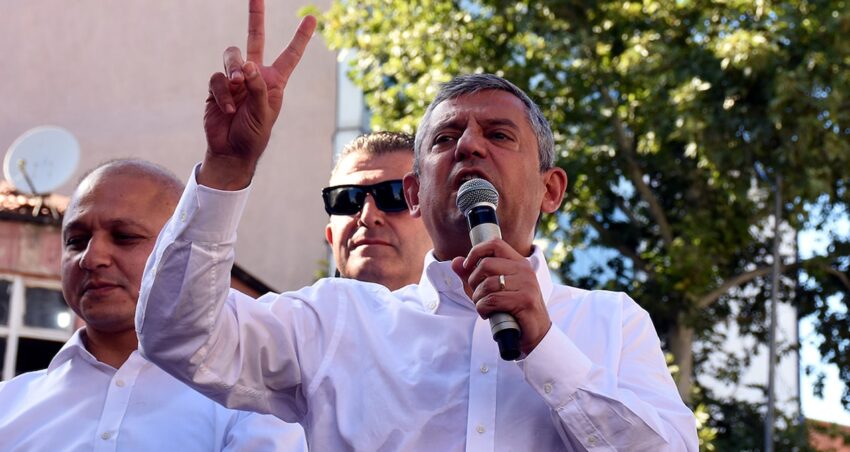 Yeni parti oncesi ozgur ozelin masasindaki iki farkli senaryo DS8gM5OD